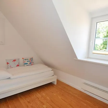 Ferienhaus Südstrand-Zeit *